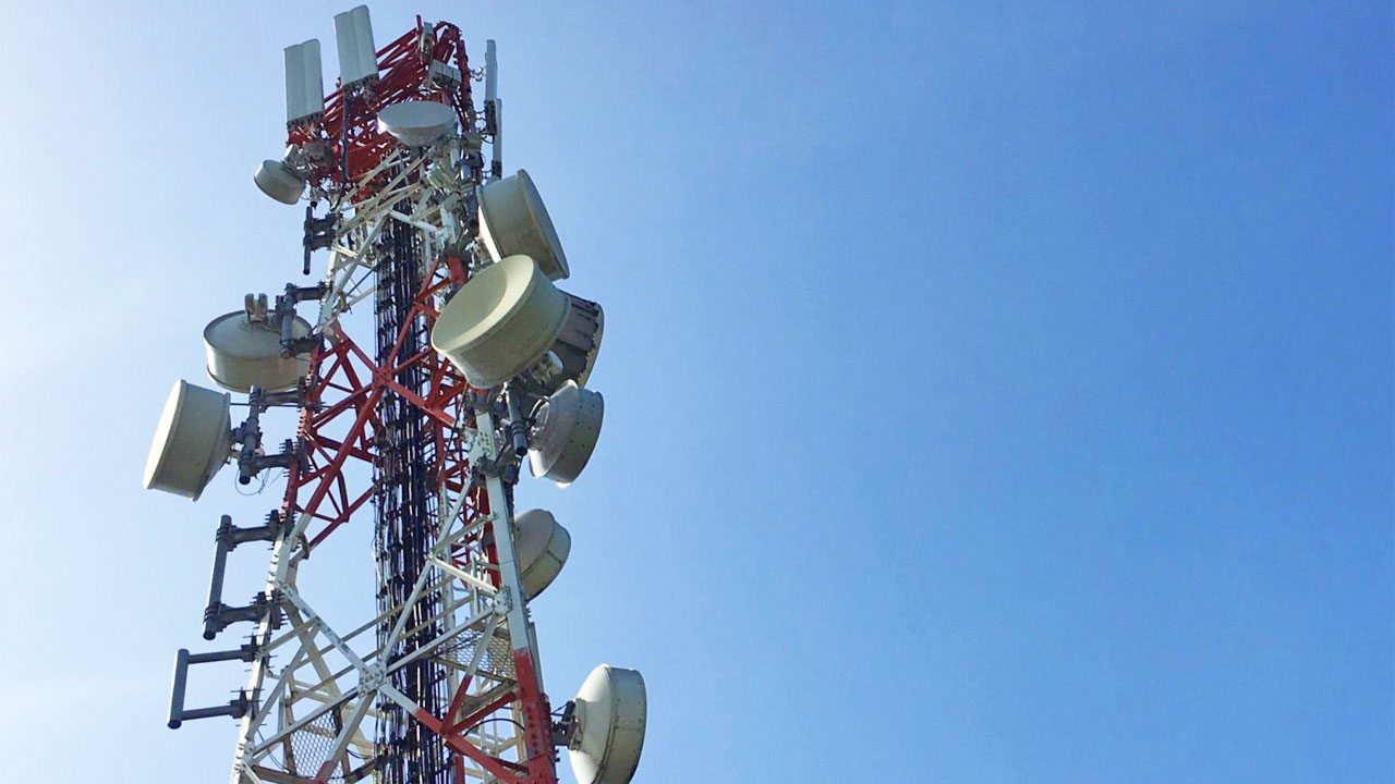 First Smart 5G Cell Sites Now Operational in Clark and Makati | Pinoy