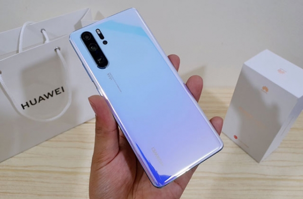 Huawei P30 Pro Unboxing: Hands on with a 50x zoom smartphone! | Pinoy ...