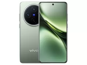 The vivo X200 smartphone in green.