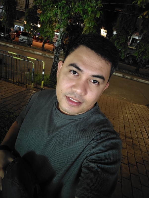 HONOR X9c 5G sample selfie